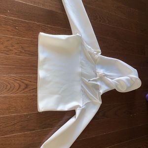 White and black cropped hoodie with mesh bundle